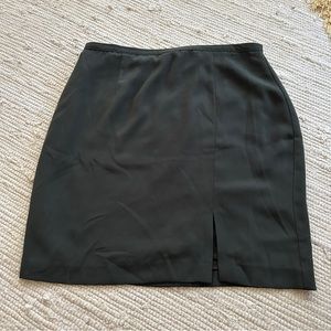 Dressbarn Green skirt